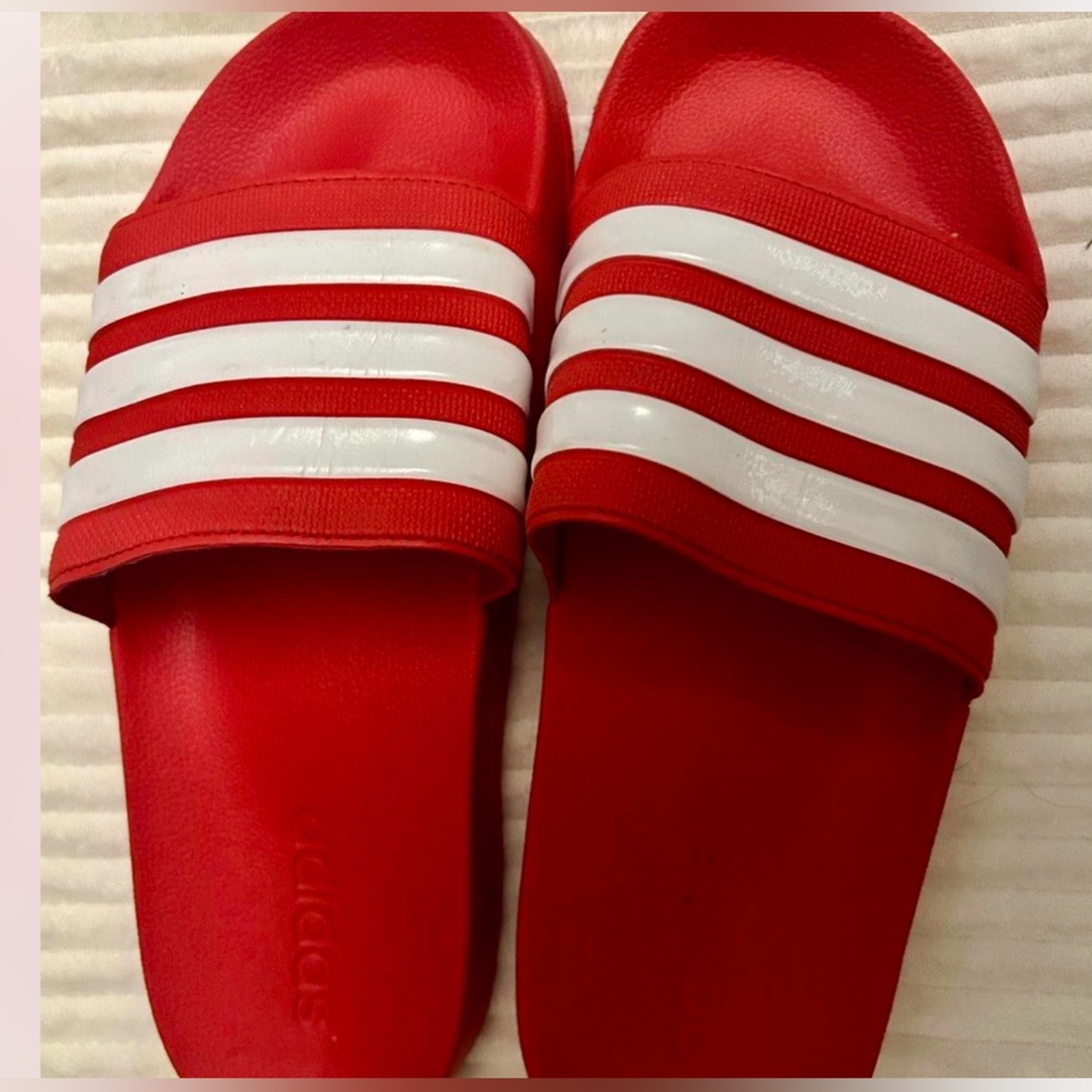 Adidas Men’s Red and White Striped Slides | Size 9 Men’s / 11 Women’s - Picture 4 of 5